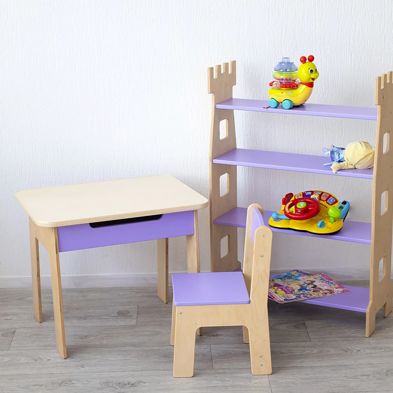 Stolik ze schowkiem na kredki i kolorowanki, krzesełko i stolik