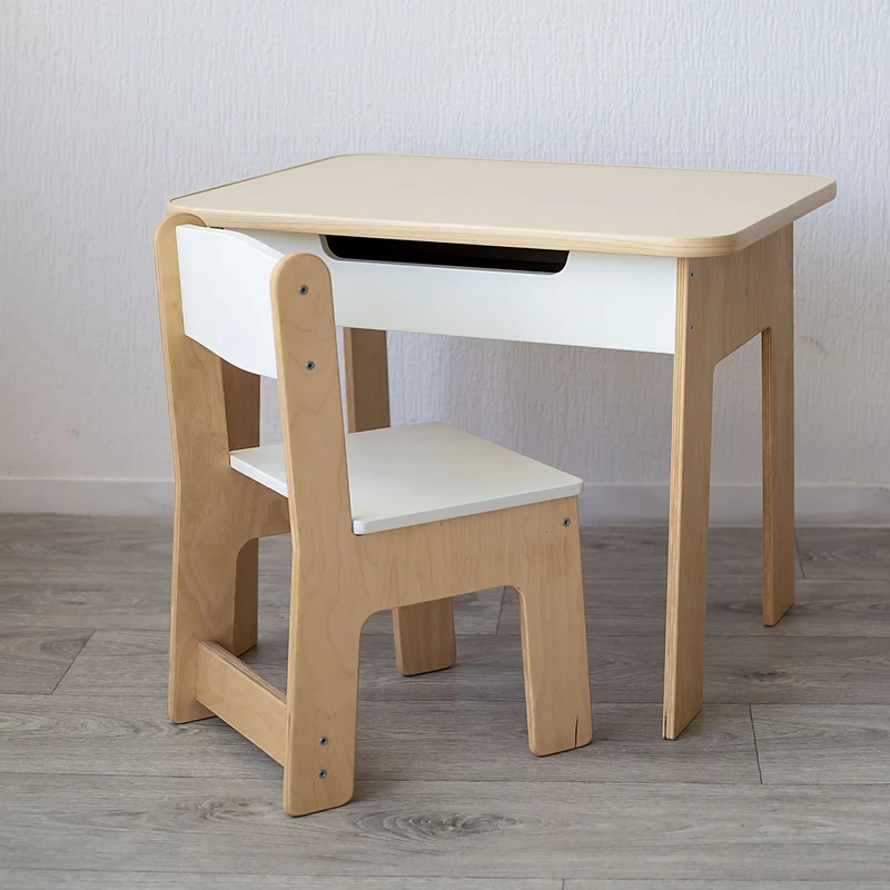 Biały drewniany stolik i krzesełko dla dzieci od 1 roku życia