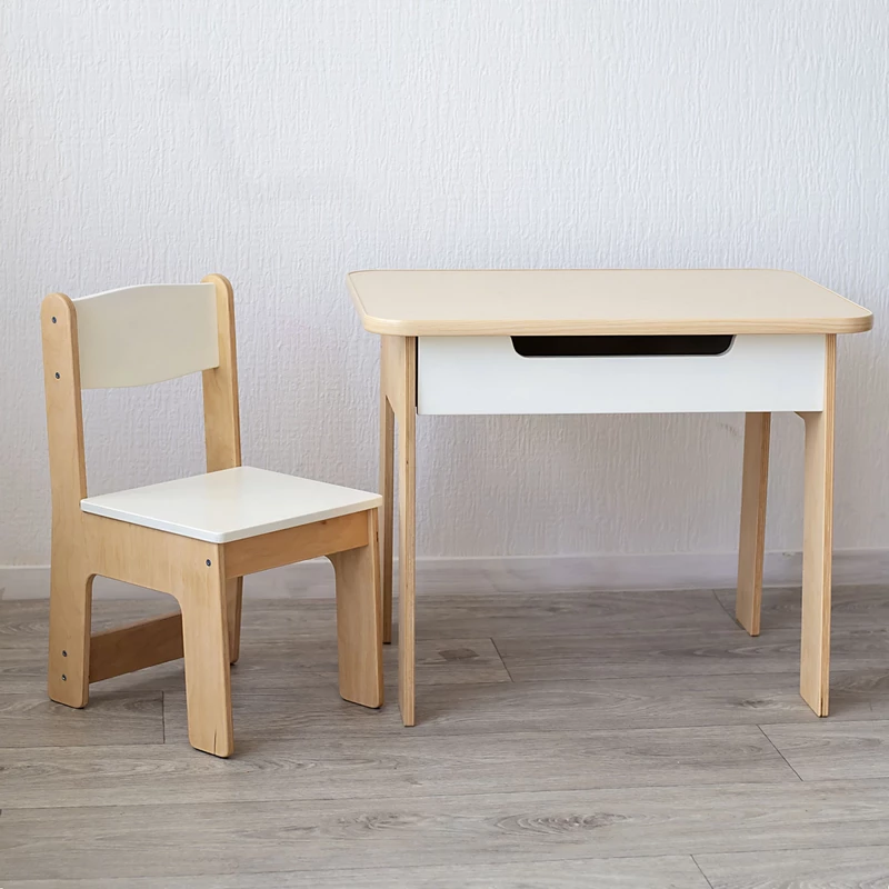 Zestaw dziecięcy: drewniany stolik i krzesełko w kolorze białym do zabawy i rysowania