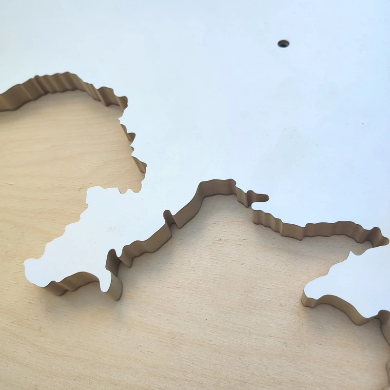 Drewniany artboard mapa Ukrainy do zalewania żywicą